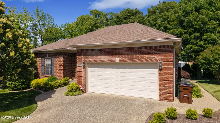 4100 Brook Farm Pl, Louisville, KY 40299 - #2