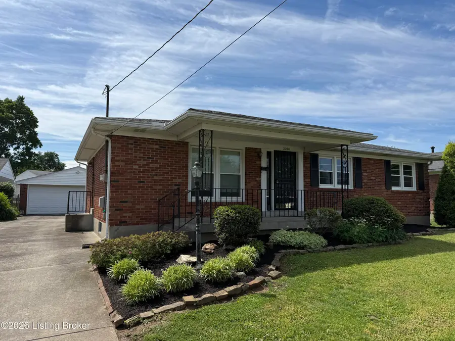 3210 Pomeroy Dr, Louisville, KY 40220 - #2