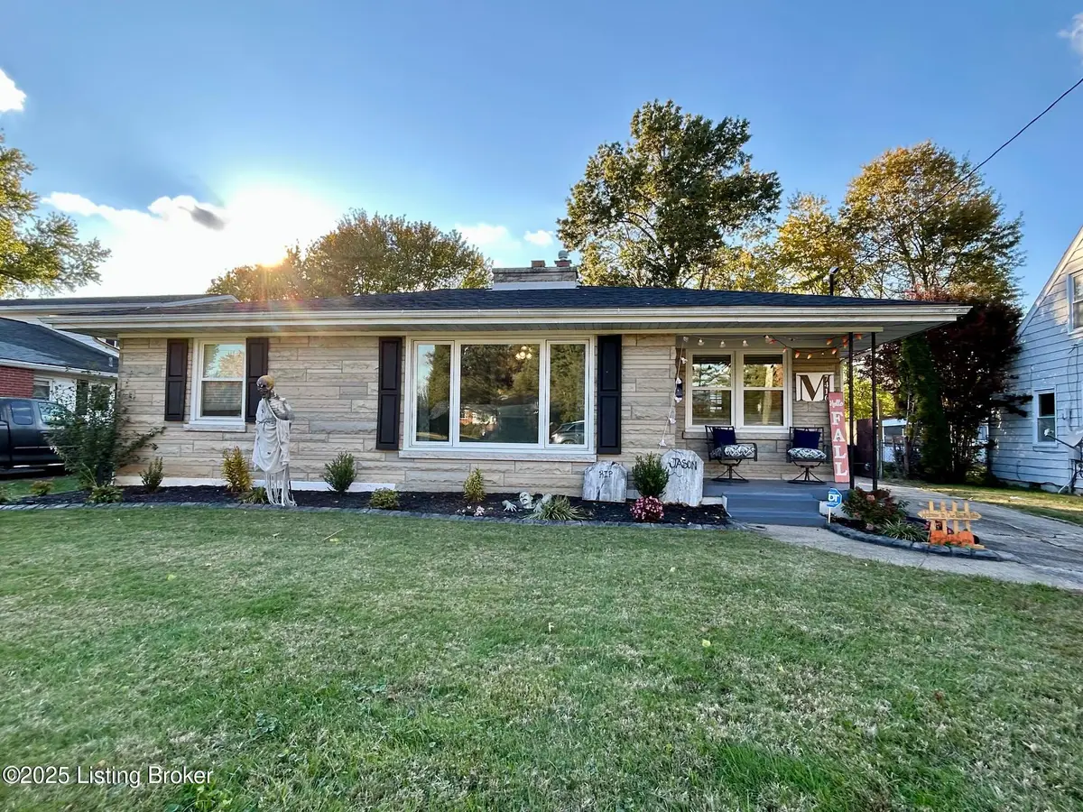 7416 Peggy Ave, Louisville, KY 40214 - #1