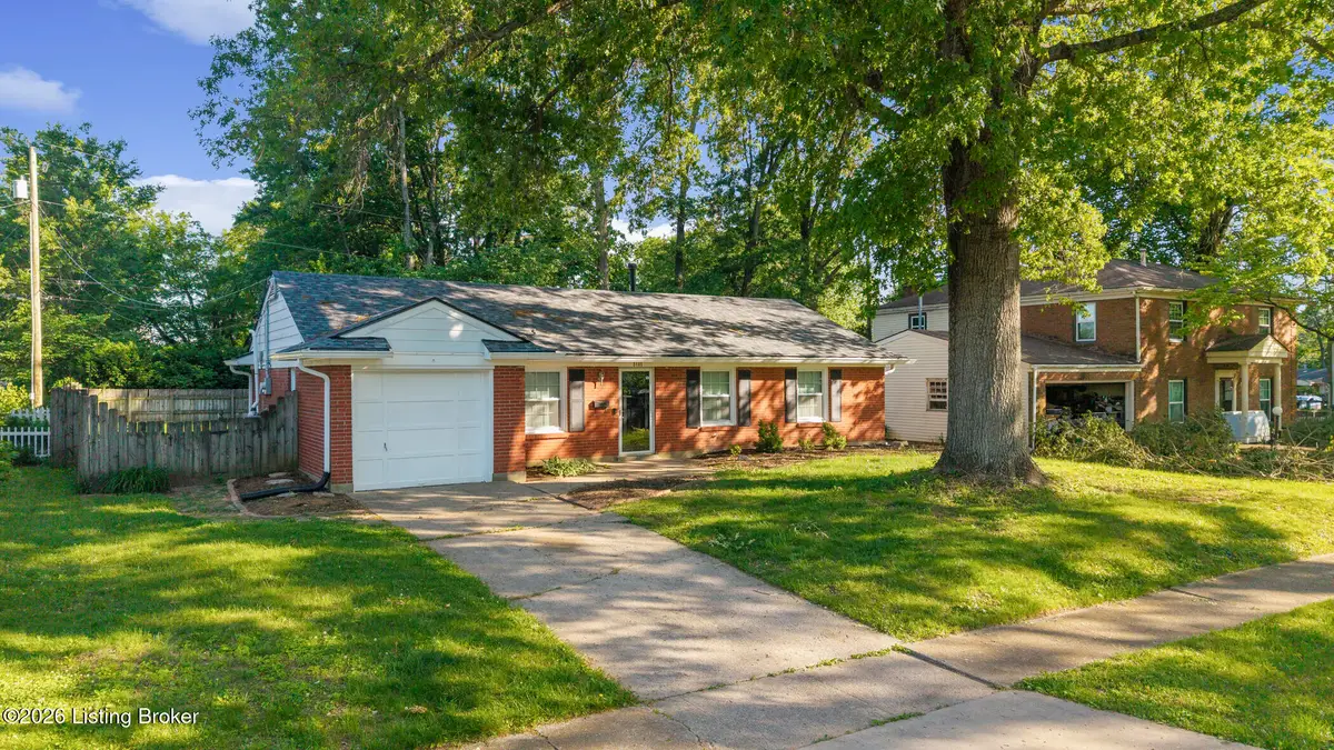 8406 Bayou Way, Louisville, KY 40242 - #1