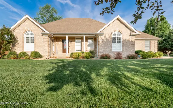 208 Blackberry Cir, Mt Washington, KY 40047