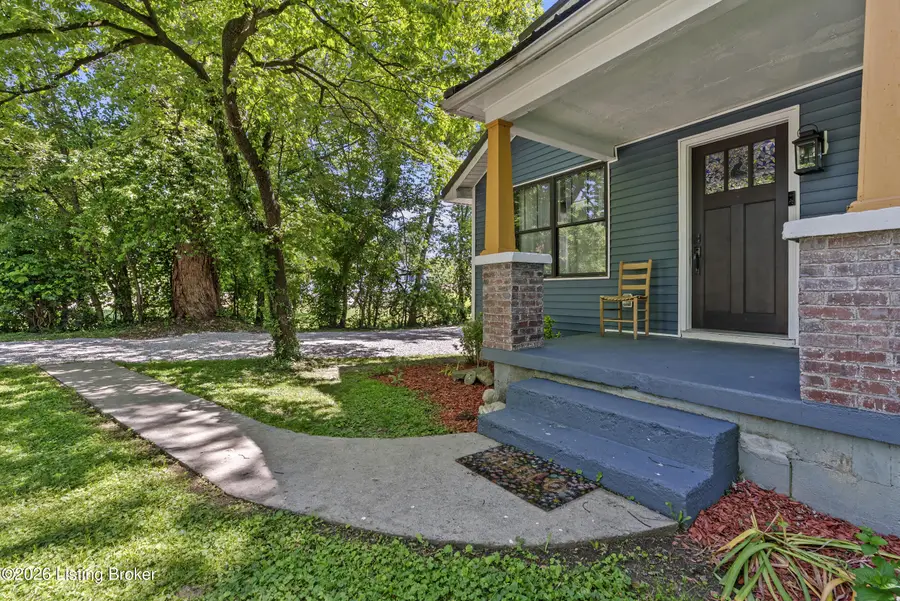 247 Walnut St, Lebanon Junction, KY 40150 - #3