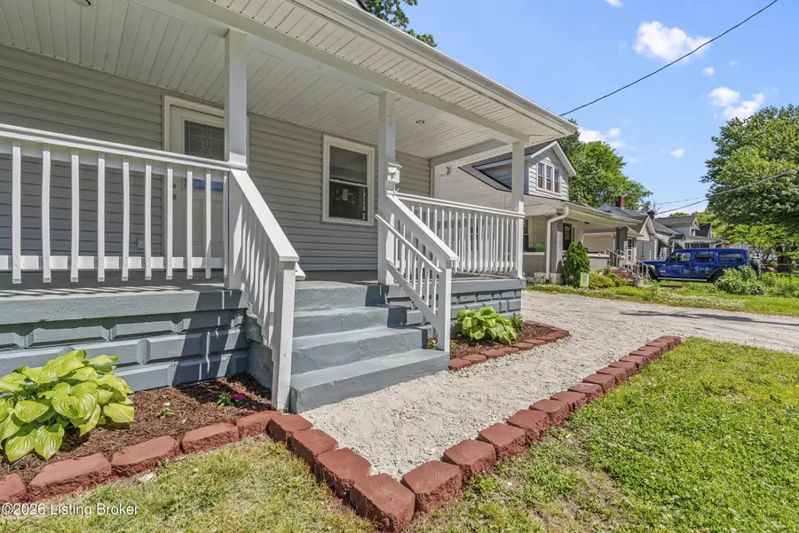 3703 Kahlert Ave, Louisville, KY 40215 - #2