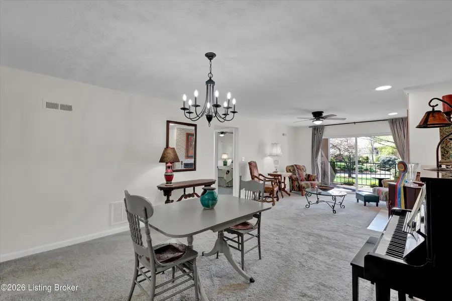 803 Forest Park Rd, Louisville, KY 40223 - #2