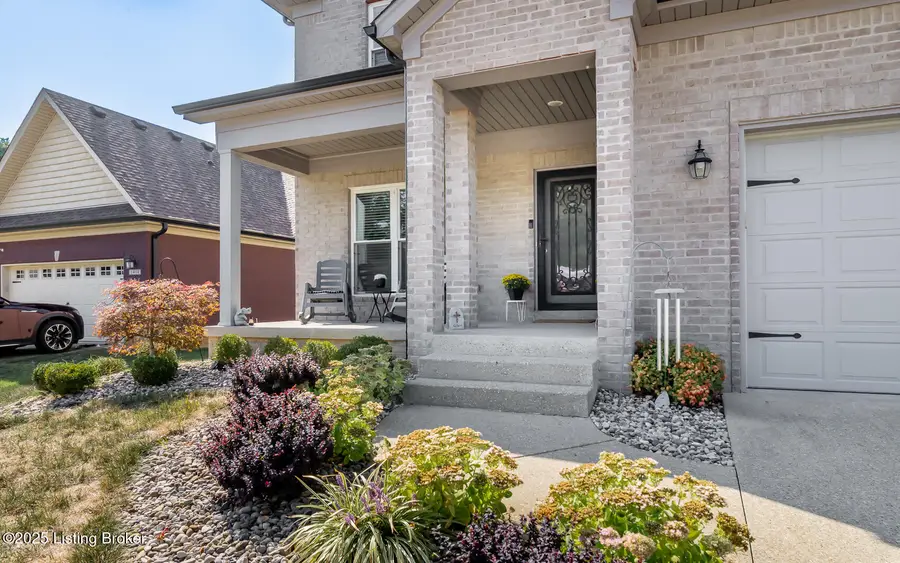 1406 Parkridge Pkwy, Louisville, KY 40214 - #3