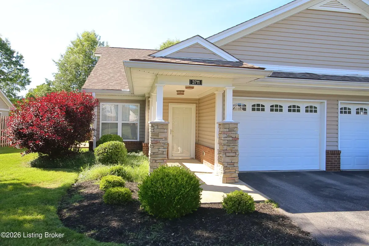 3711 Tuscany Valley Dr, Louisville, KY 40219 - #1
