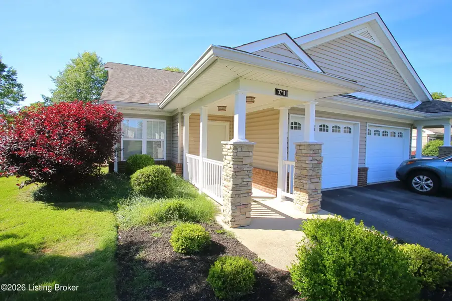 3711 Tuscany Valley Dr, Louisville, KY 40219 - #2