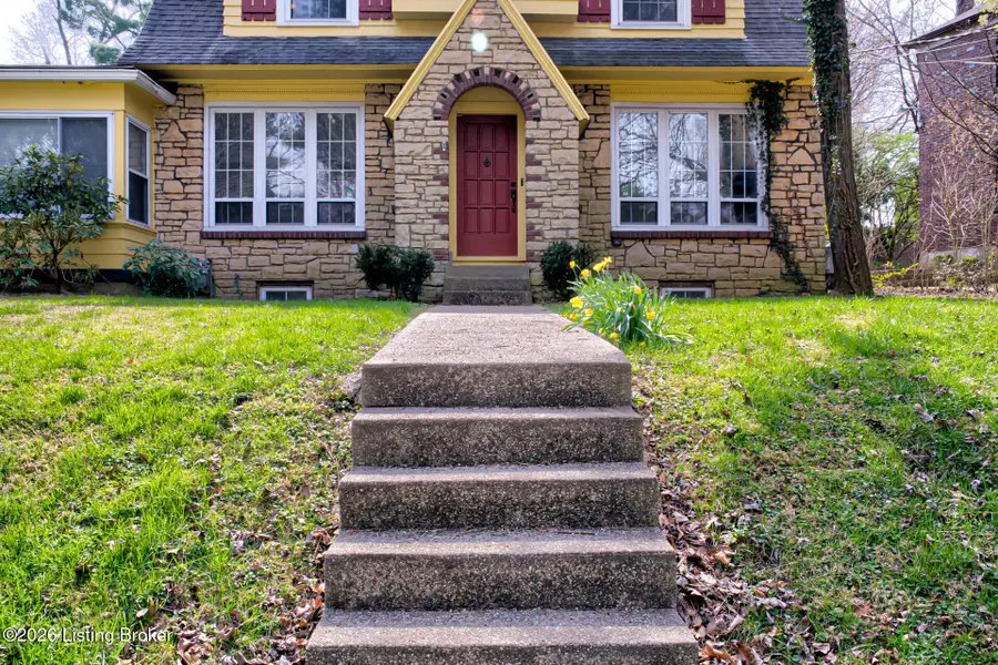 2468 Grinstead Dr, Louisville, KY 40204 - #2