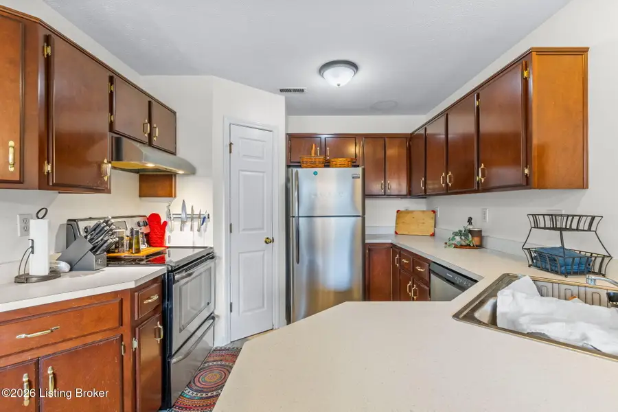 126 Frank Ln, Mount Washington, KY 40047 - #3