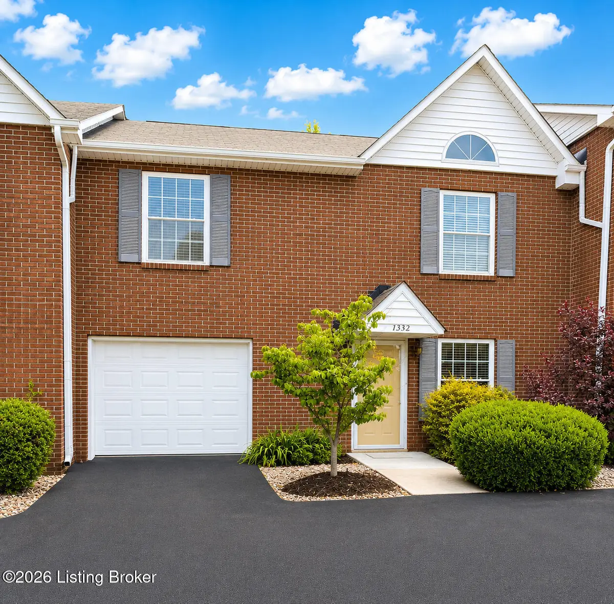 4532 Meadowlark Manor Ln, Louisville, KY 40245 - #1
