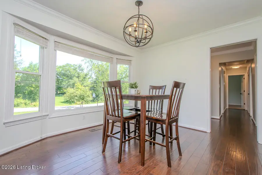 8518 W Brookside Dr, Pewee Valley, KY 40056 - #3