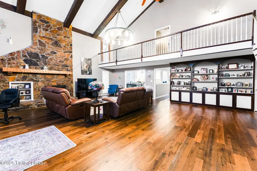 205 Blue Chip Farm Rd, Leitchfield, KY 42754 - #3