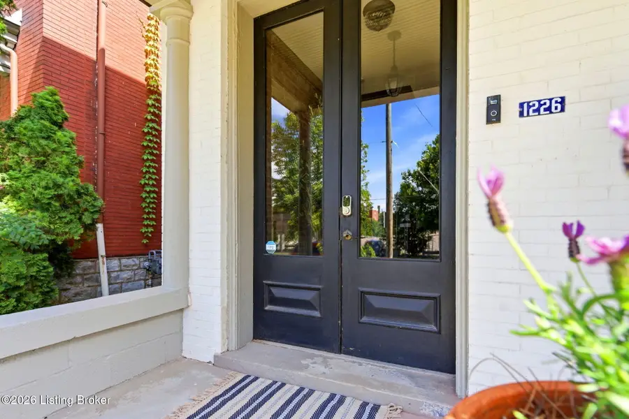 1226 E Breckinridge St, Louisville, KY 40204 - #2