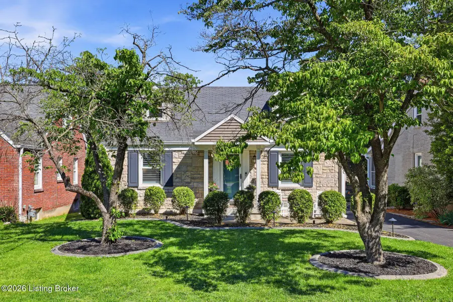 4025 Springhill Rd, Louisville, KY 40207 - #2
