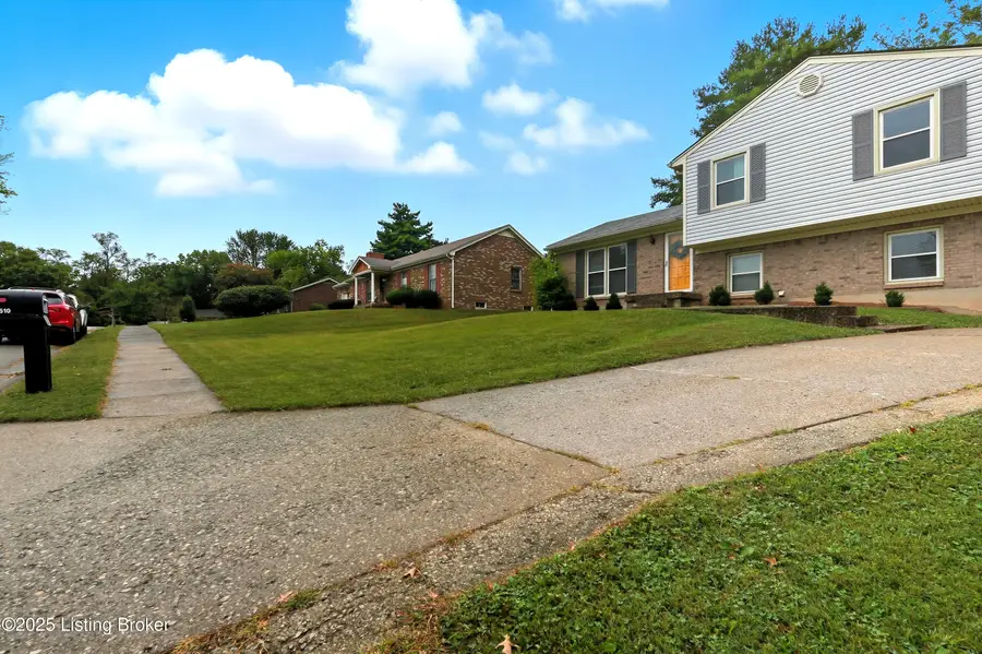 4510 Yager Ln, Louisville, KY 40241 - #3