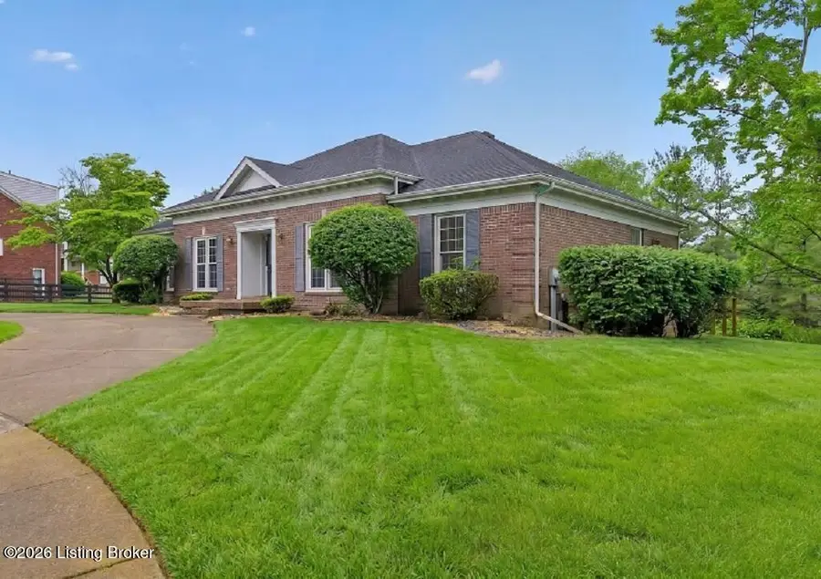 27 Autumn Hill Ct, Prospect, KY 40059 - #2