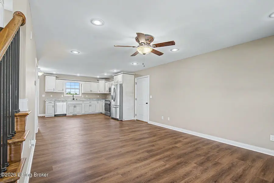 153 Stone Meadow Dr, Mount Washington, KY 40047 - #3
