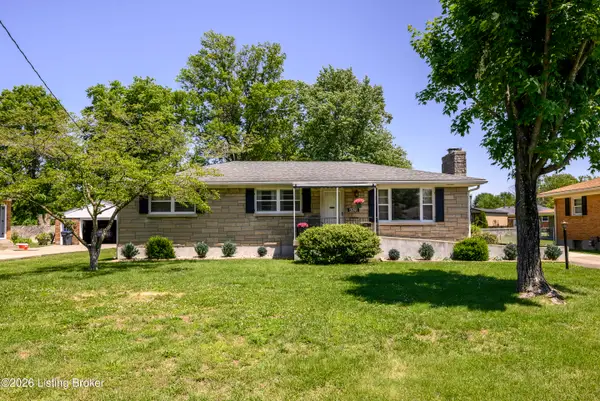 4929 Swaps Ln, Louisville, KY 40216