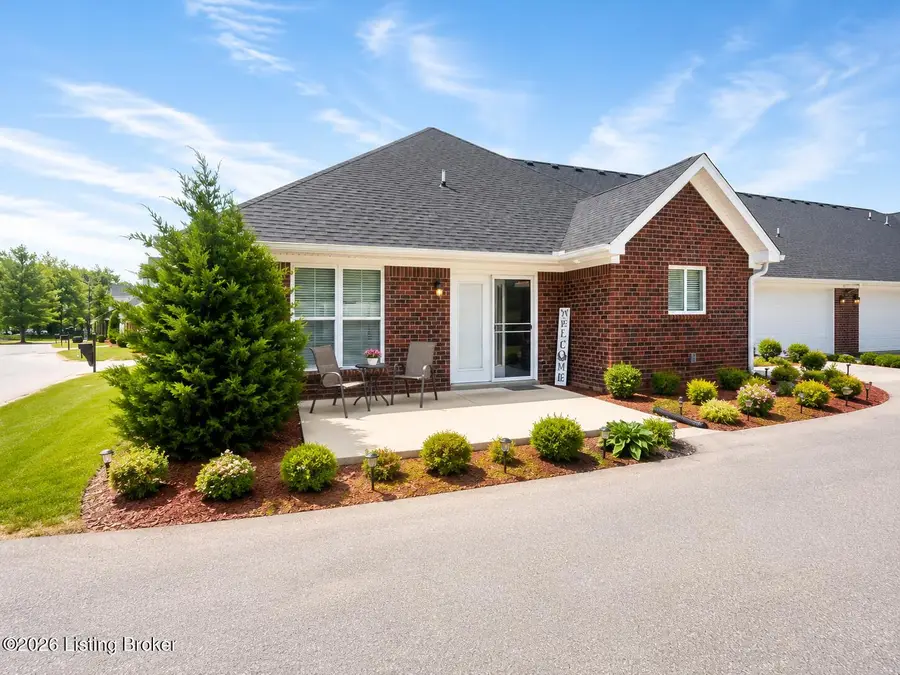 7618 Eagle Landing Way, Louisville, KY 40214 - #3
