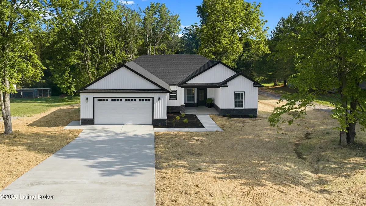 995 Lawrence St, Brandenburg, KY 40108 - #1