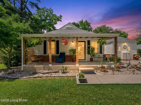 11701 Kings Ln, Louisville, KY 40243