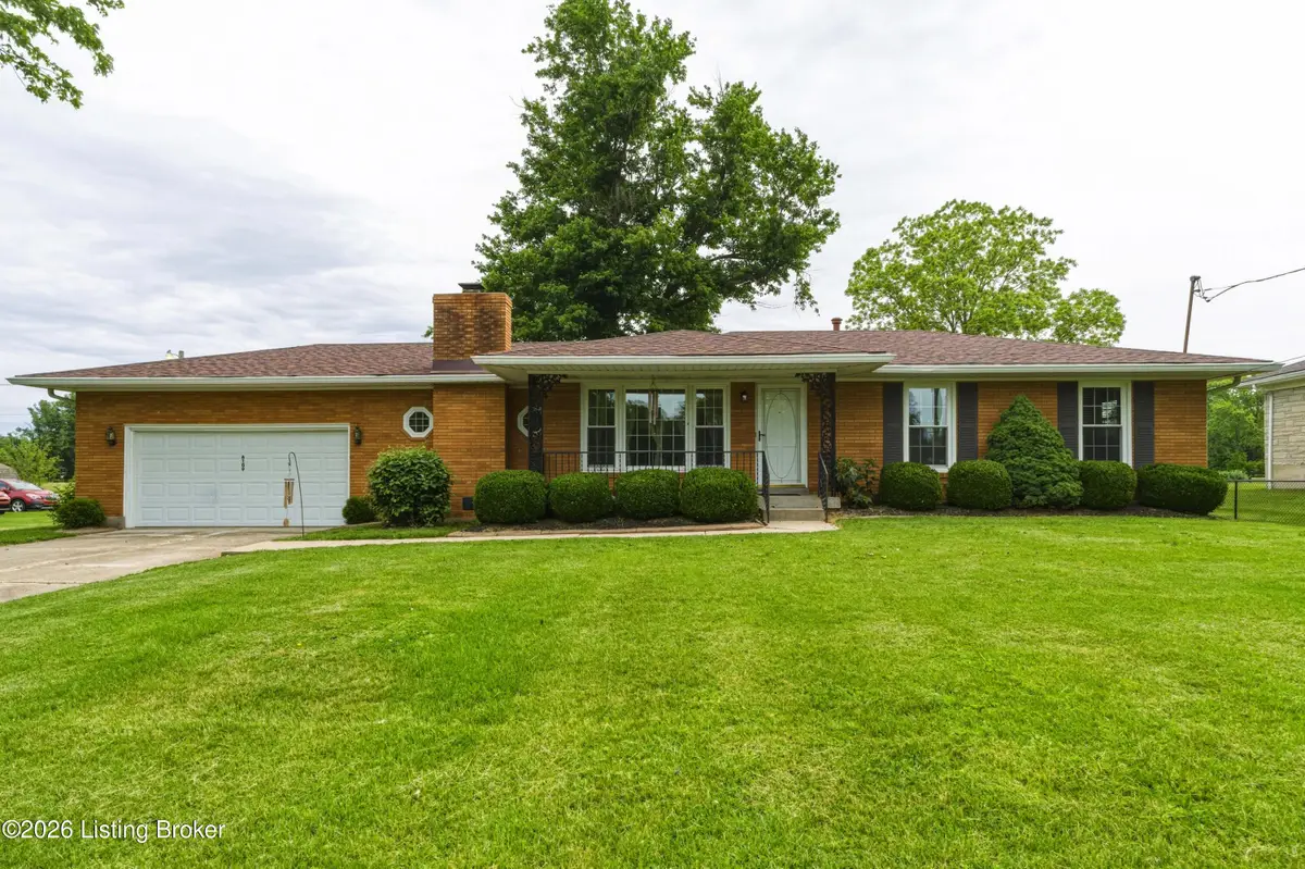 6109 Pendleton Rd, Louisville, KY 40272 - #1