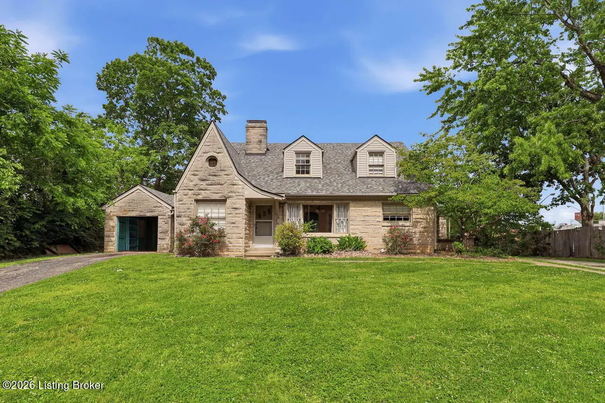 219 West Ave, Mount Washington, KY 40047 - #1