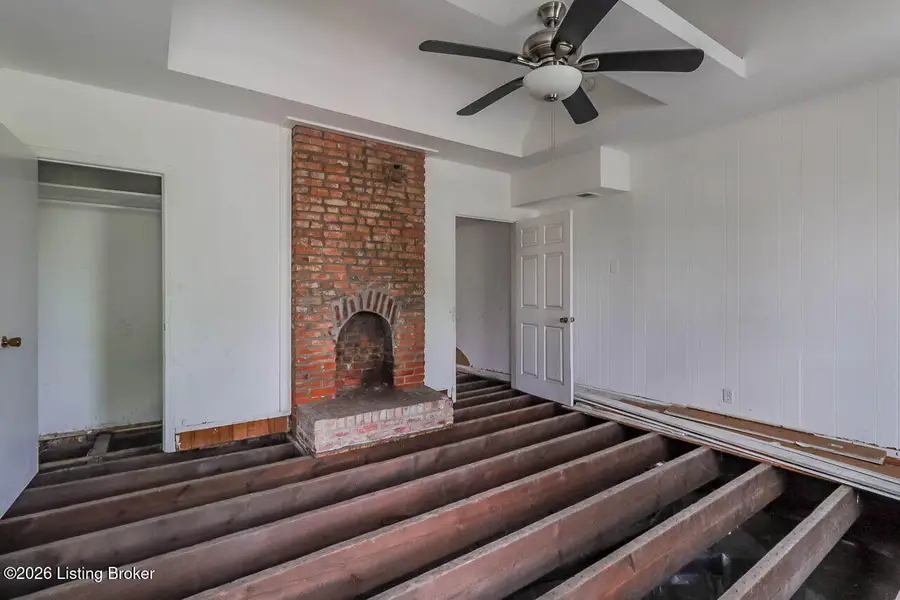 935 S Jackson St, Louisville, KY 40203 - #2