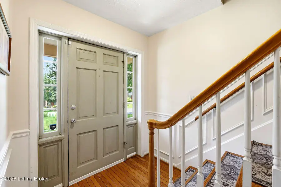 9805 Lanesboro Way, Louisville, KY 40242 - #3