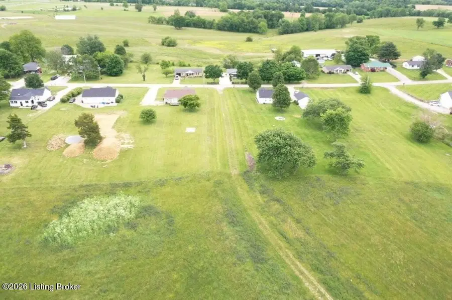 1341 Jimtown Rd, Springfield, KY 40069 - #3