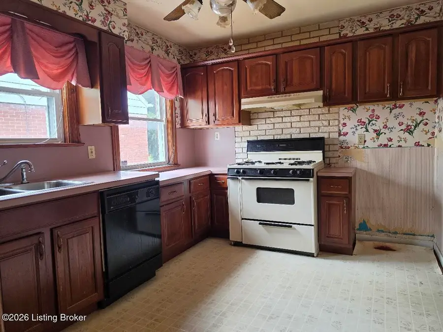 2518 Standard Ave, Louisville, KY 40210 - #3