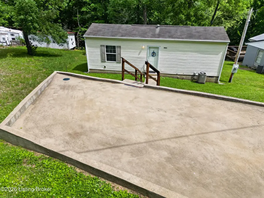 2825 Hidden Valley Ln, Hudson, KY 40145 - #3