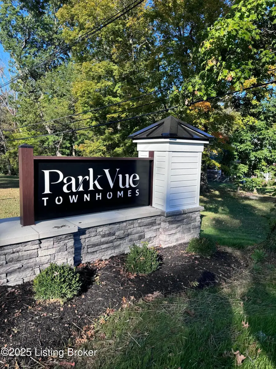 7401 Park Vue Dr, Crestwood, KY 40014 - #2