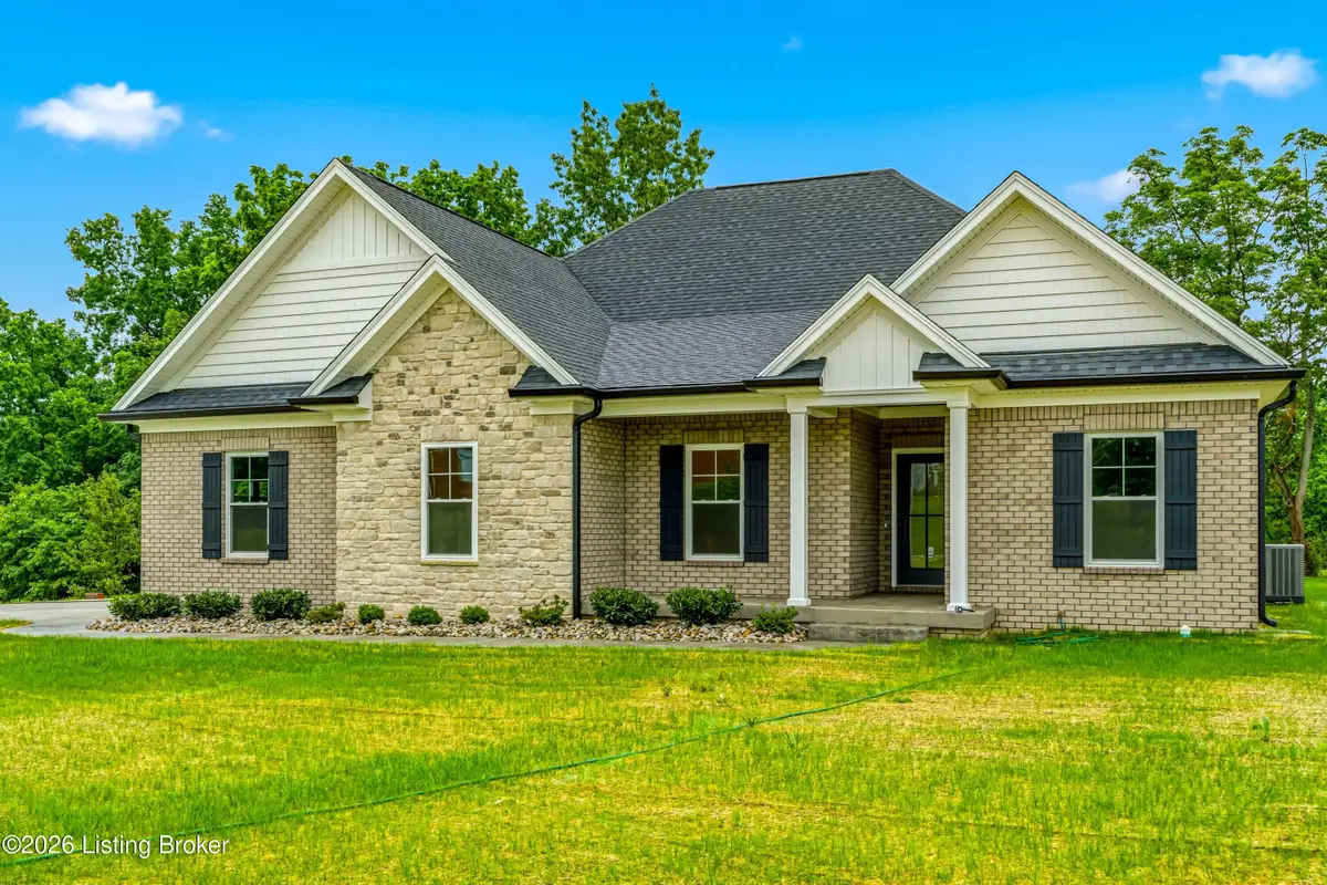 319 Hope St, Mount Washington, KY 40047 - #1