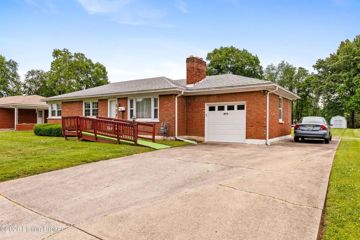 3616 Brendenwood Rd, Louisville, KY 40272 - #1