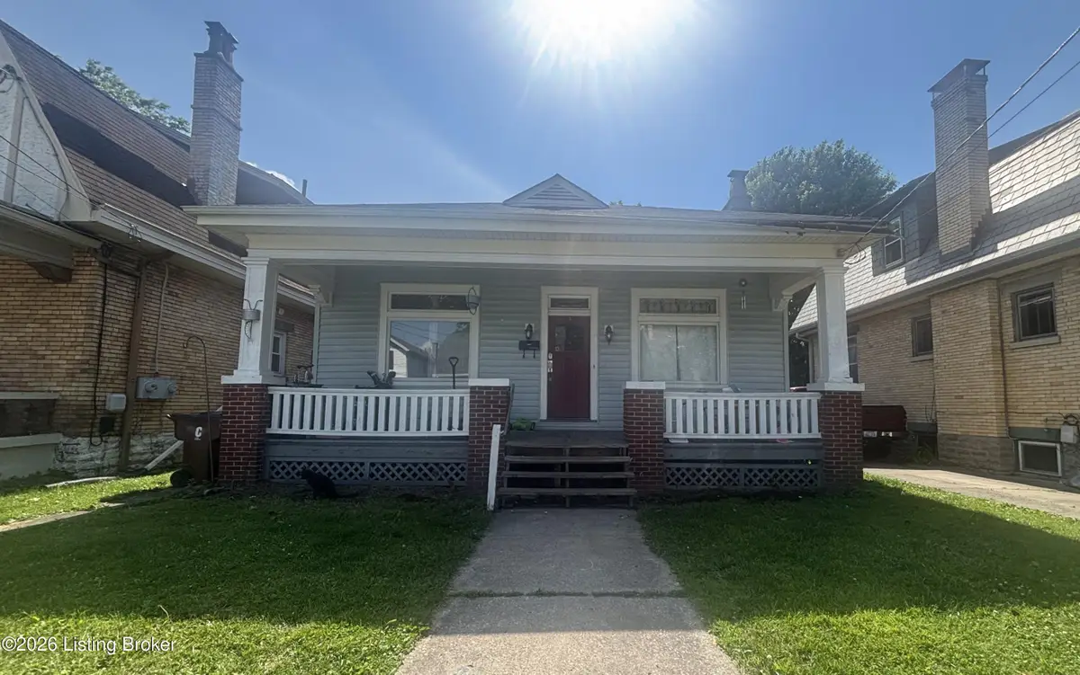 3911 Gilbert Ave, Covington, KY 41015 - #1