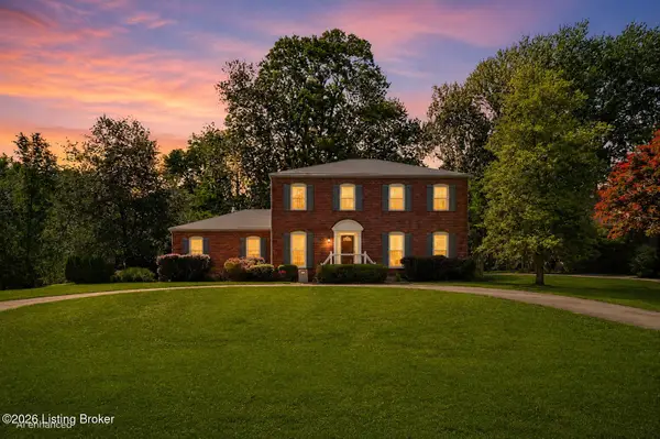 4108 Meadowland Dr, Prospect, KY 40059