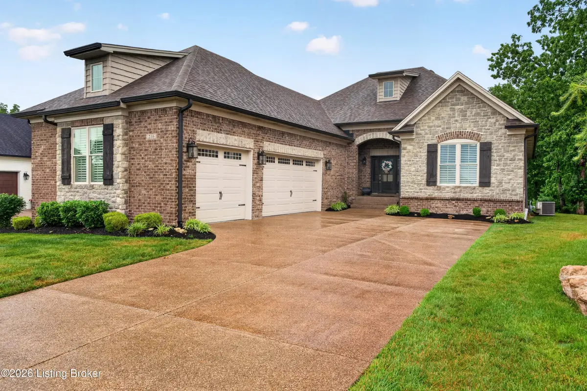 216 Locust Park Pl, Louisville, KY 40245 - #1