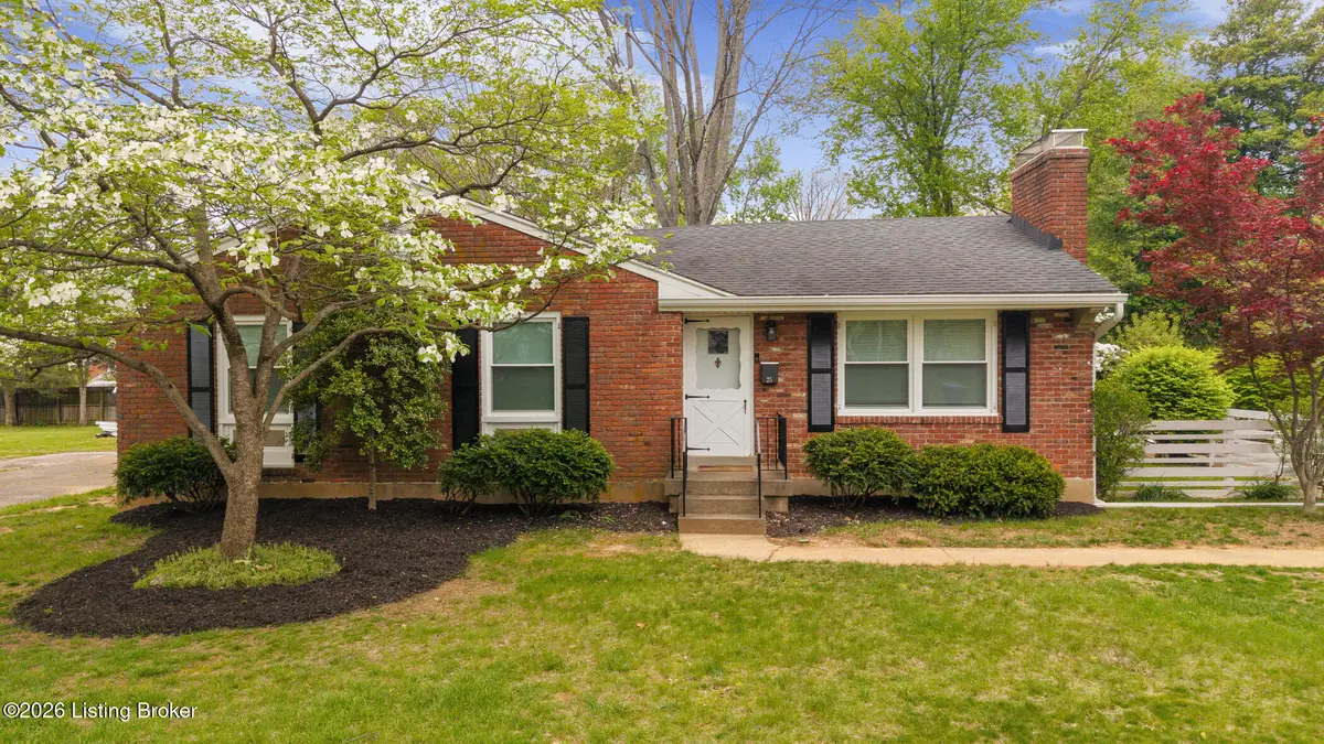 25 Hallsdale Dr, Louisville, KY 40220 - #1