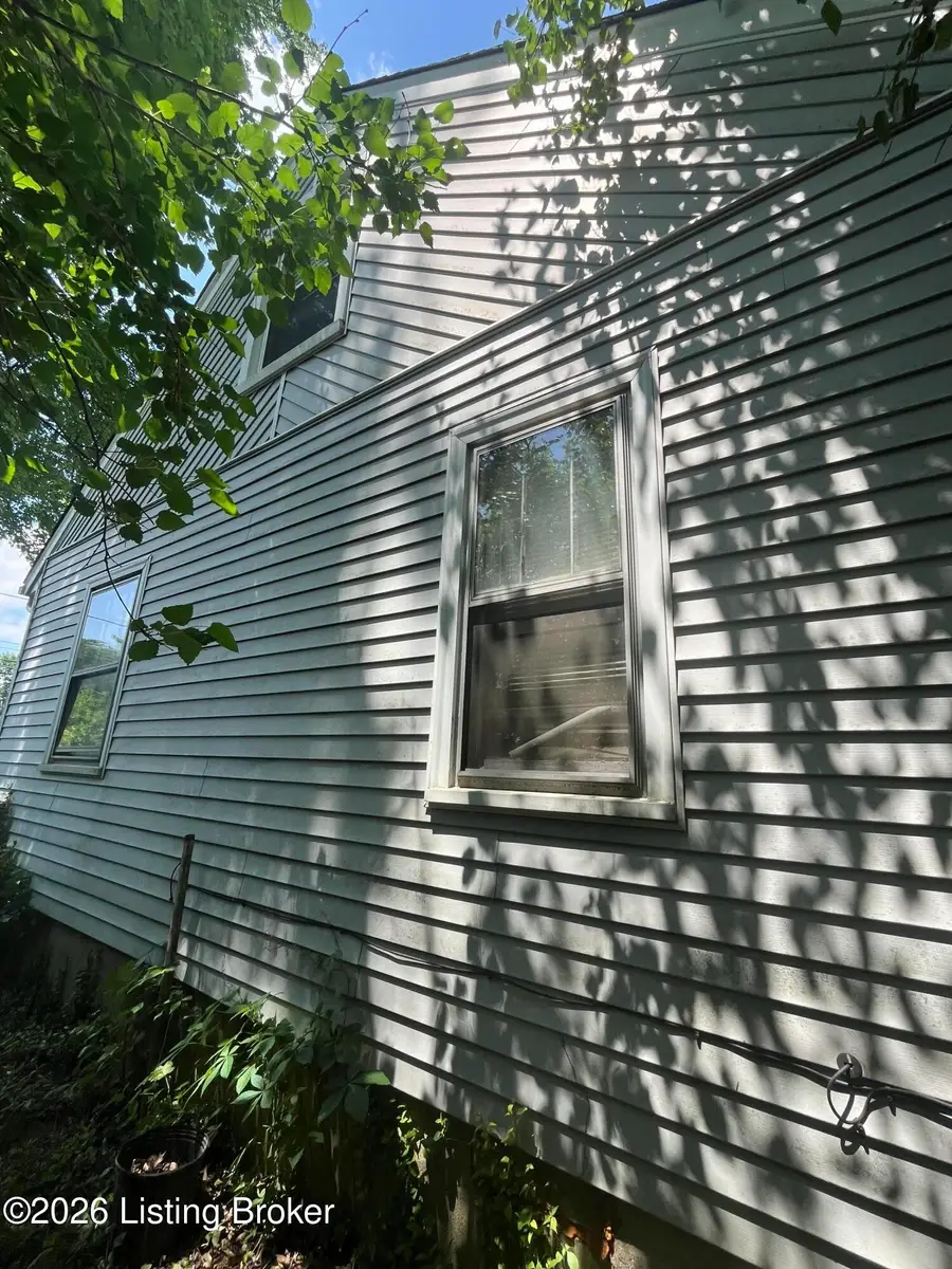 8717 Blue Lick Rd, Louisville, KY 40219 - #3
