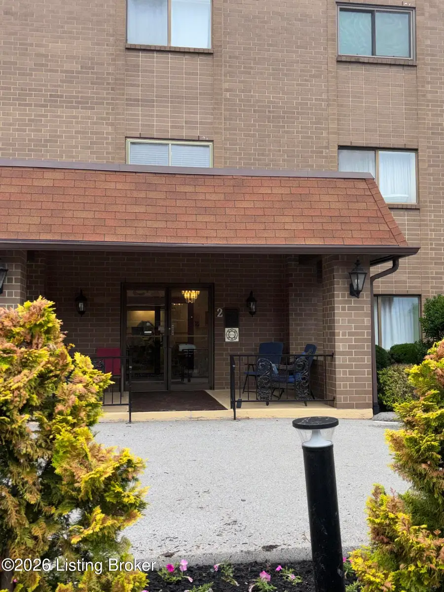 3030 Breckenridge Ln, Louisville, KY 40220 - #3