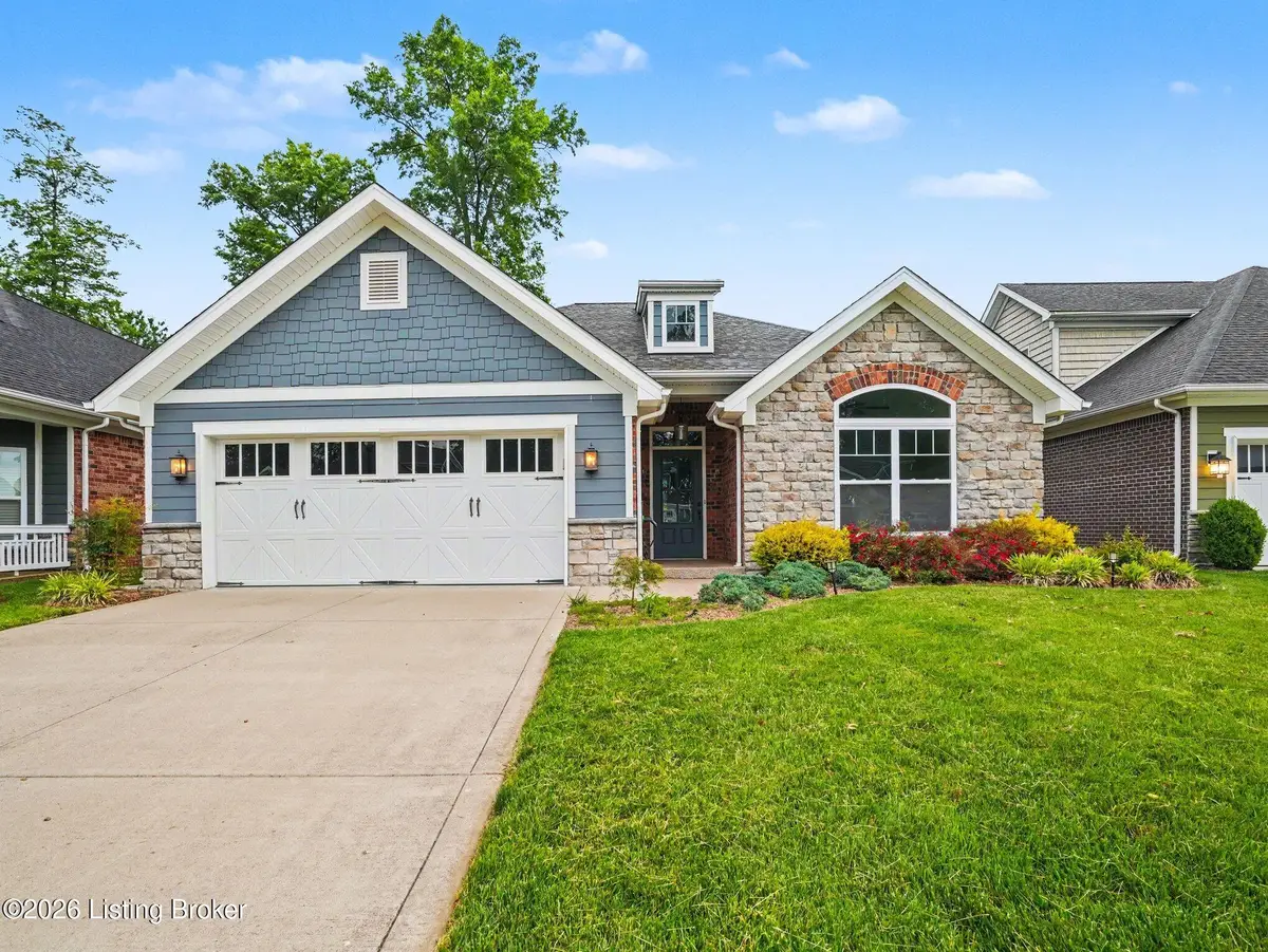 301 Indiana Ave, Charlestown, IN 47111 - #1