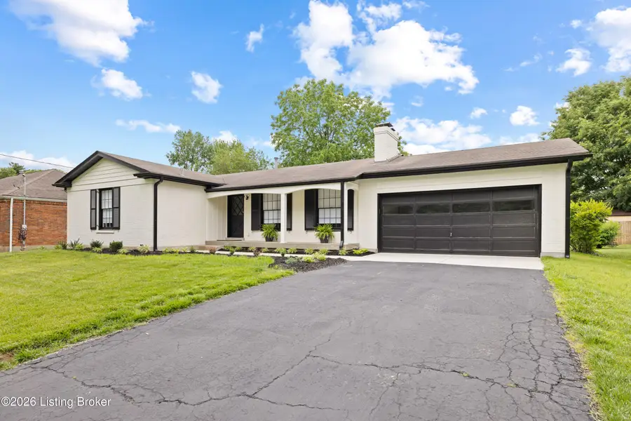 1714 Ormsby Ln, Louisville, KY 40222 - #2