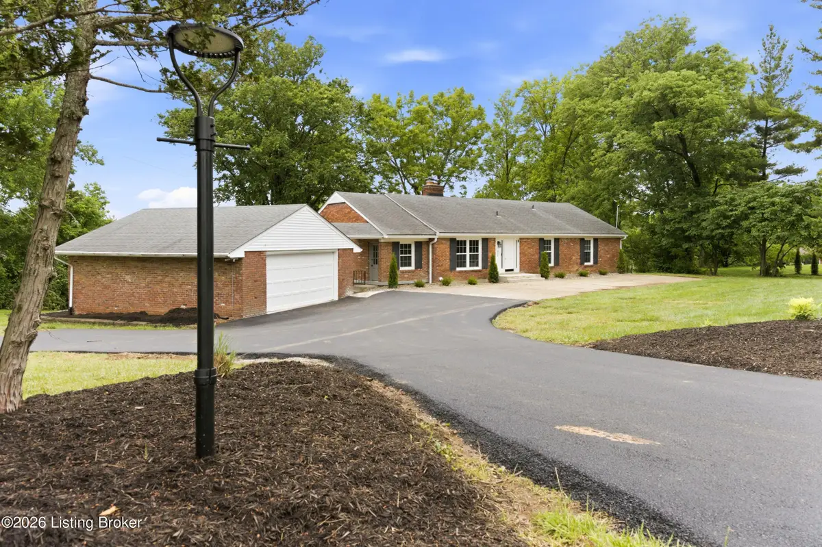 824 N Pope Lick Rd, Louisville, KY 40243 - #1