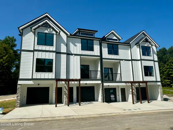 7302 Park Vue Dr, Crestwood, KY 40014