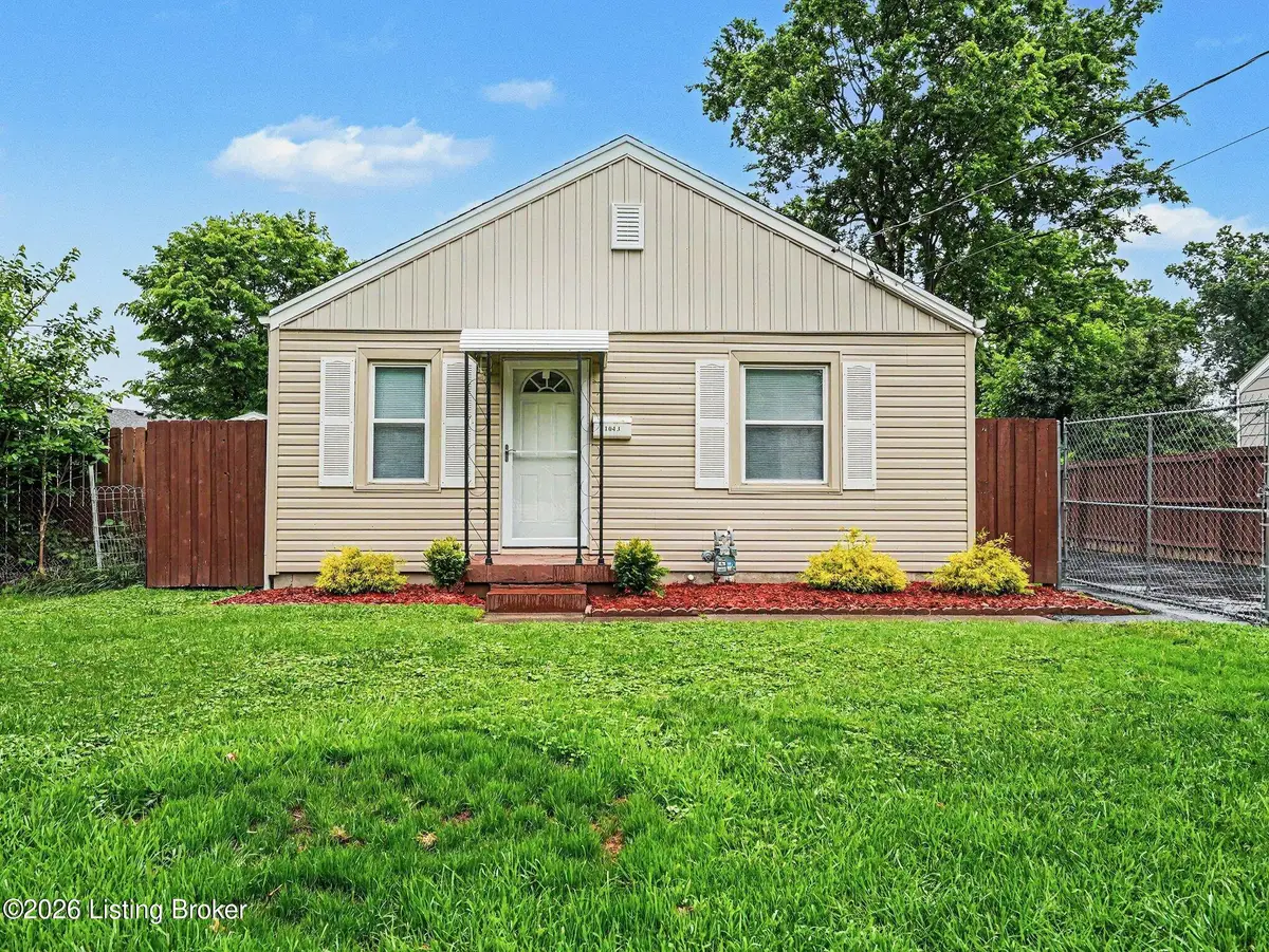 1043 Seelbach Ave, Louisville, KY 40215 - #1