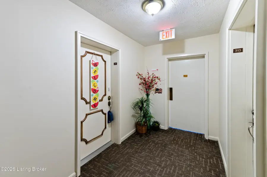 314 El Conquistador Pl, Louisville, KY 40220 - #3