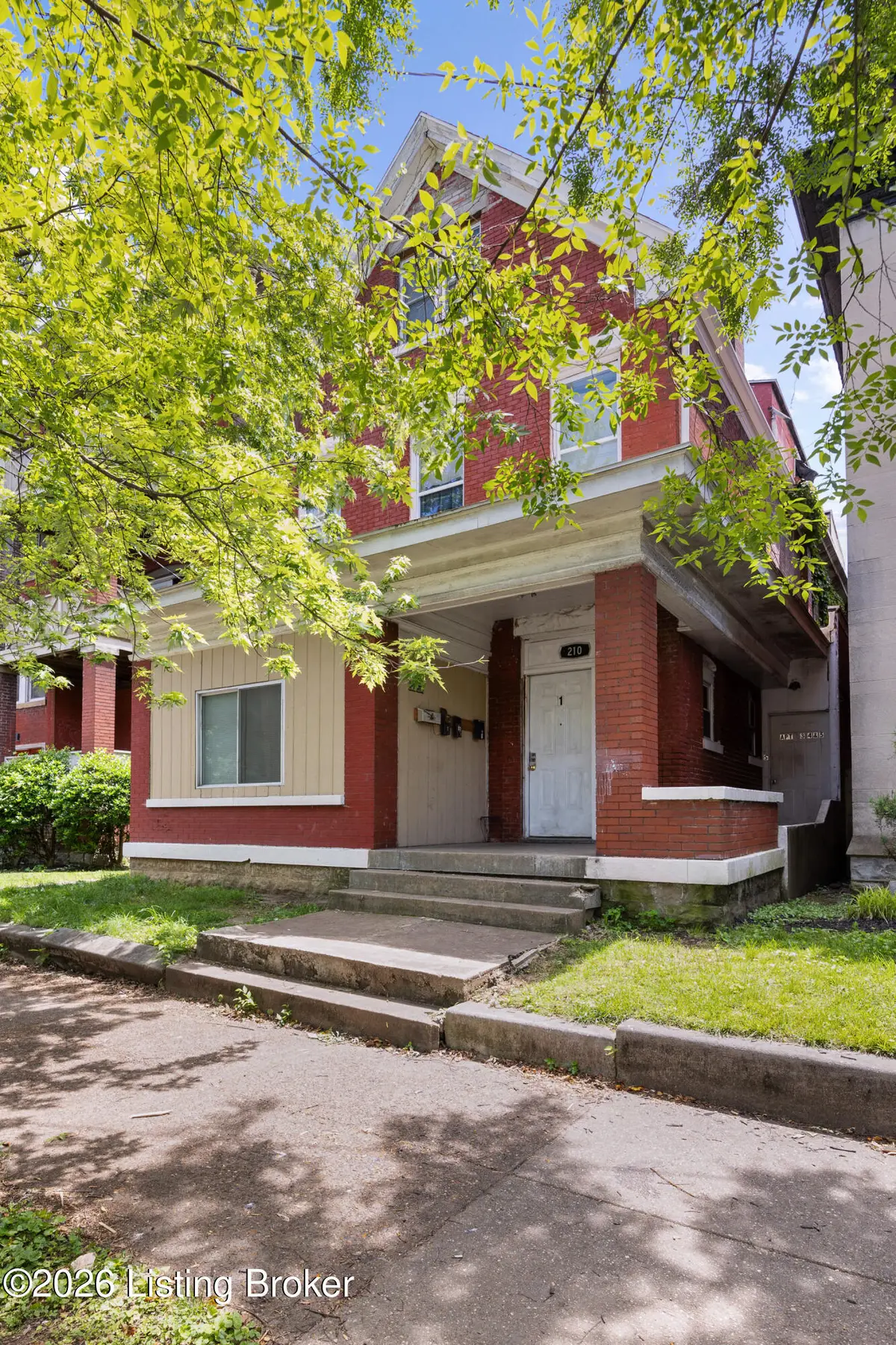 210 E Ormsby Ave, Louisville, KY 40203 - #1