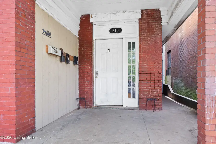 210 E Ormsby Ave, Louisville, KY 40203 - #3