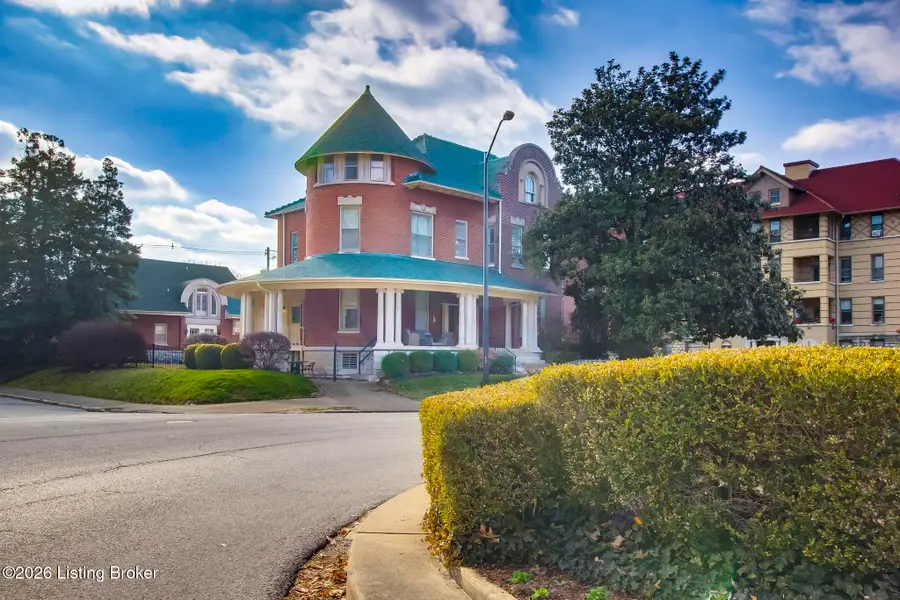 2026 Cherokee Pkwy #APT A, Louisville, KY 40204 - #2